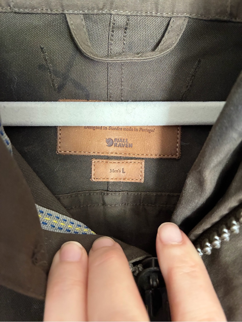 Men's Fjallraven No. 8 Anorak Jacket - Olive - Picture 4 of 5